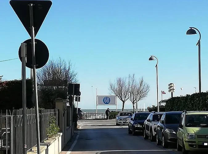 Scilla Monolocale - Sulla Di *